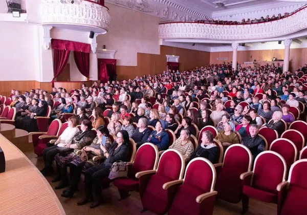 Концерт "В сердце светит Русь"