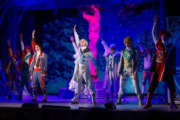 Двенадцать месяцев