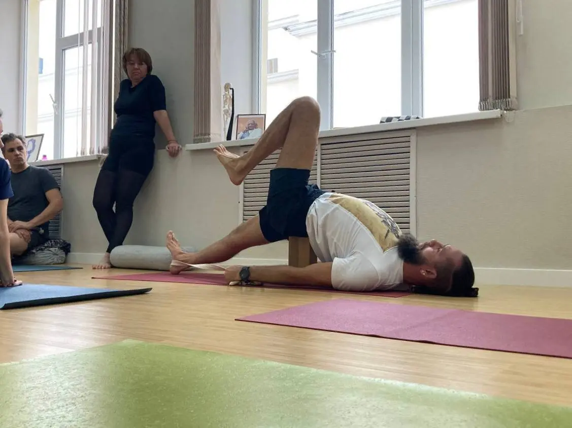 семинар по йоге Айенгара с Виталием Литвиновым