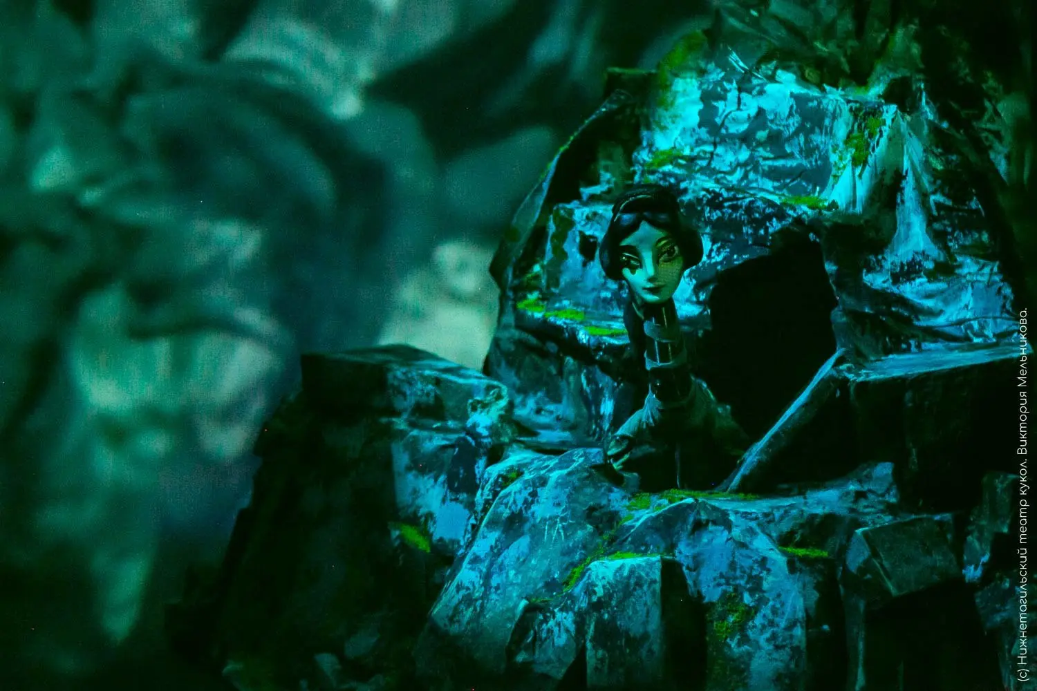 Премьера Каменный цветок