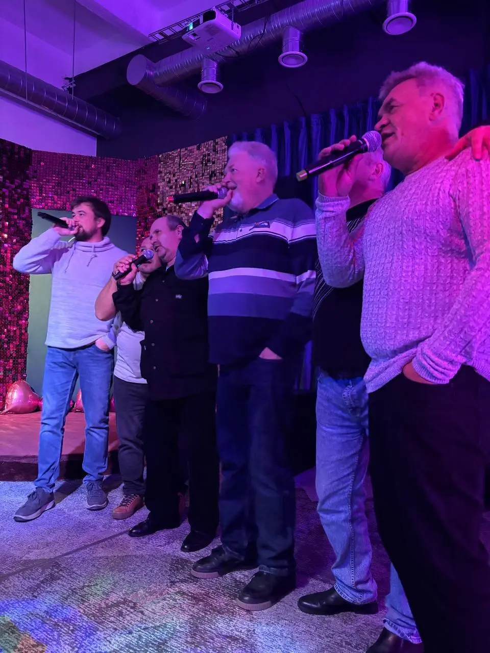 Кар Karaoke клуб «Super star» праздники