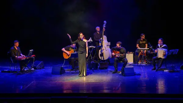 Концерт ансамбля Сияние под руководством Сергея Умылина