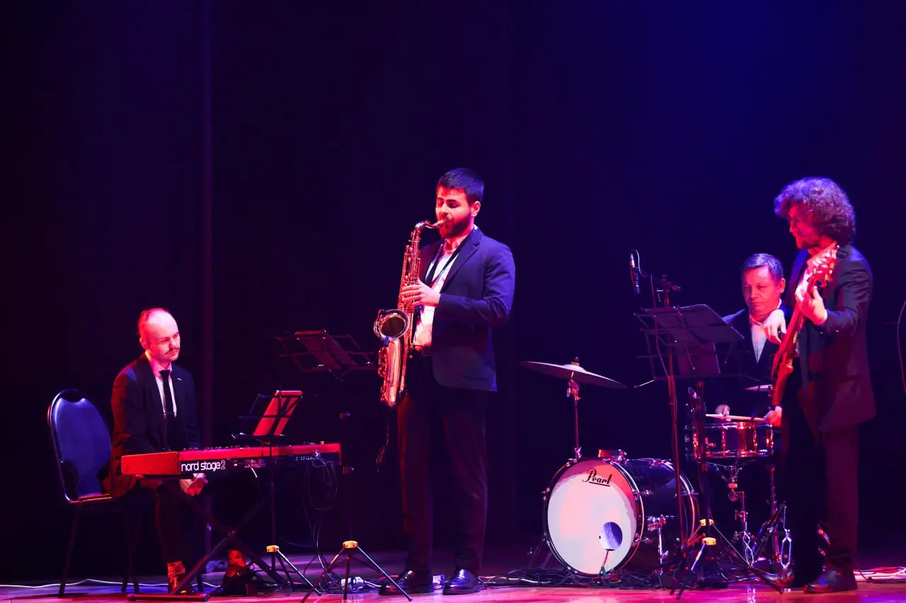 Церемония закрытия II Российского фестиваля «Кино и музыка»