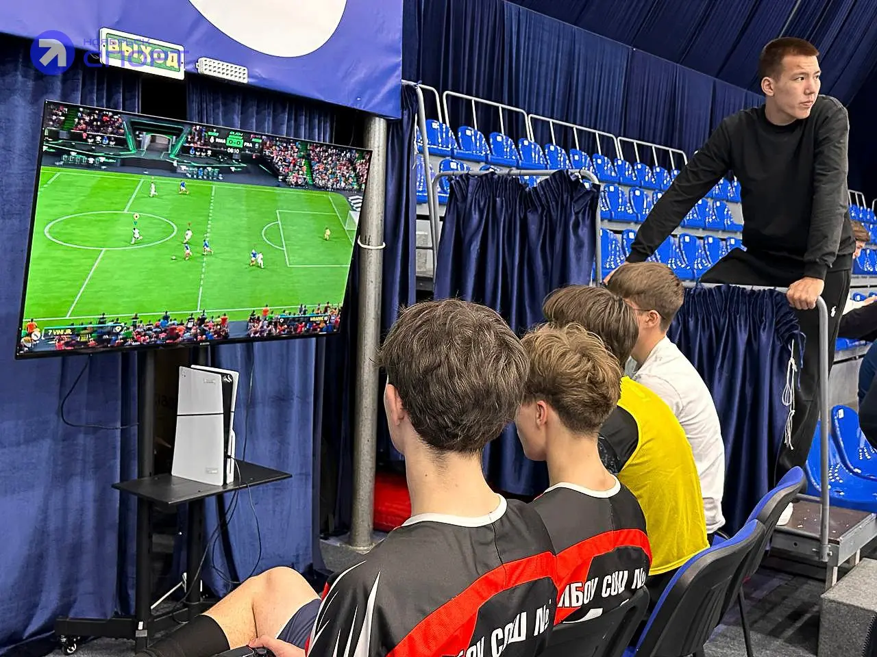 Фиджитал-футбол — это будущее игрового взаимодействия