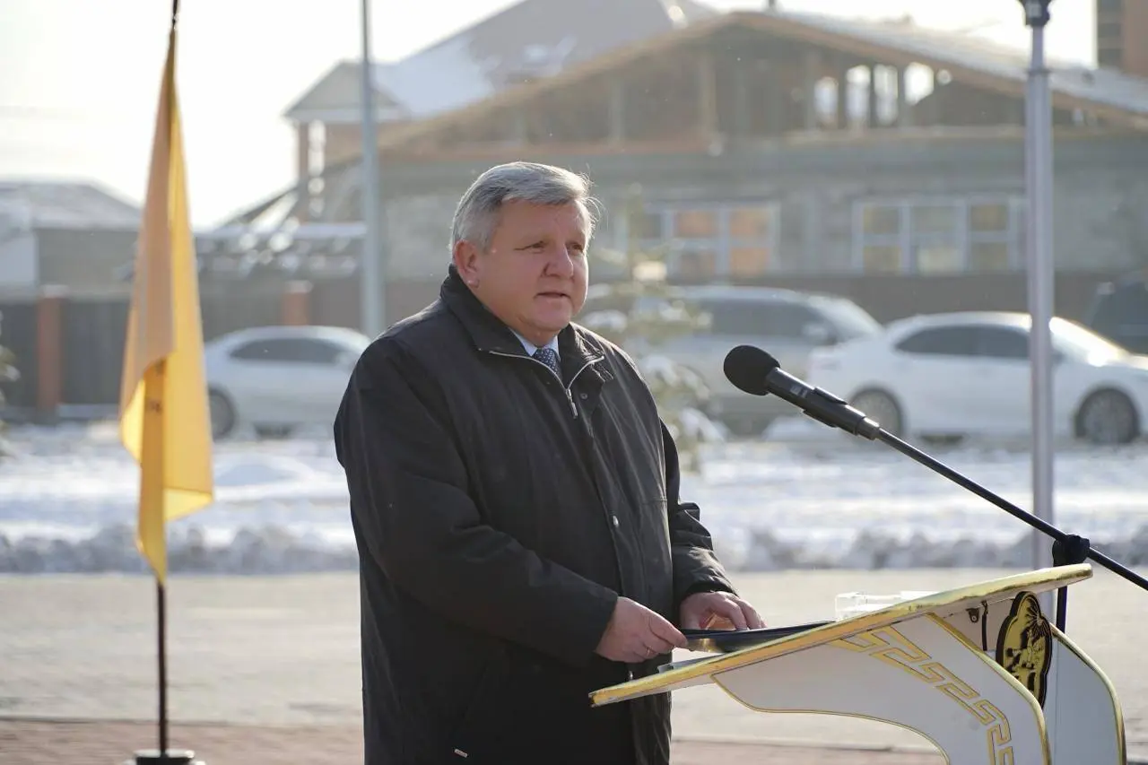 РВИО в столице Республики Тыва открыло памятник братьям Шумовым