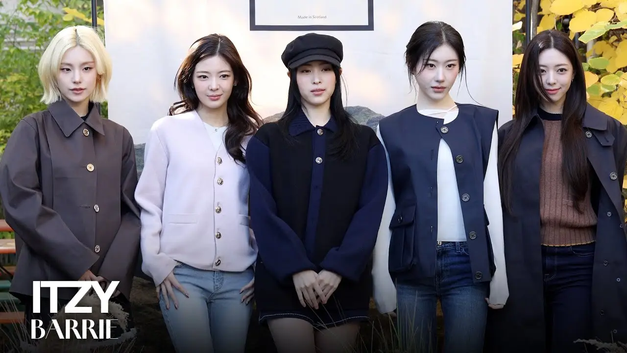 ITZY на мероприятии BARRIE X MACKINTOSH