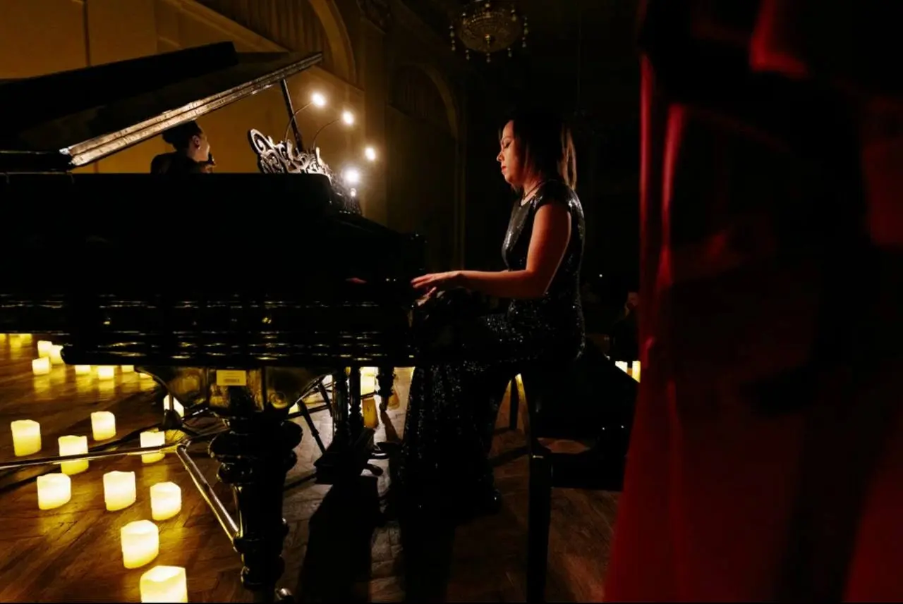 Джаз в свете свечей