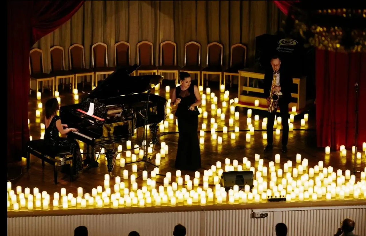 Джаз в свете свечей