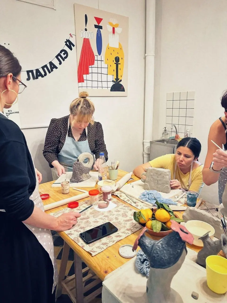 СОАВТОРЫ: Семь выпускниц арт-группы СОАВТОРЫ