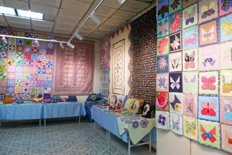 Осенняя экспозиция местного музея Новотроицкие мастерицы