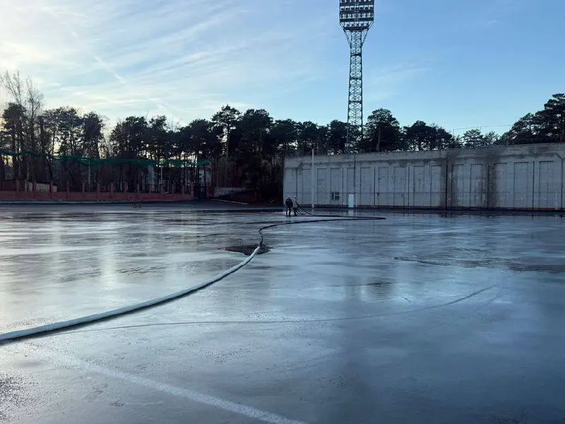 Каток на стадионе Ракета: открытие для спортсменов 13 ноября, для массовых катаний с 22 ноября