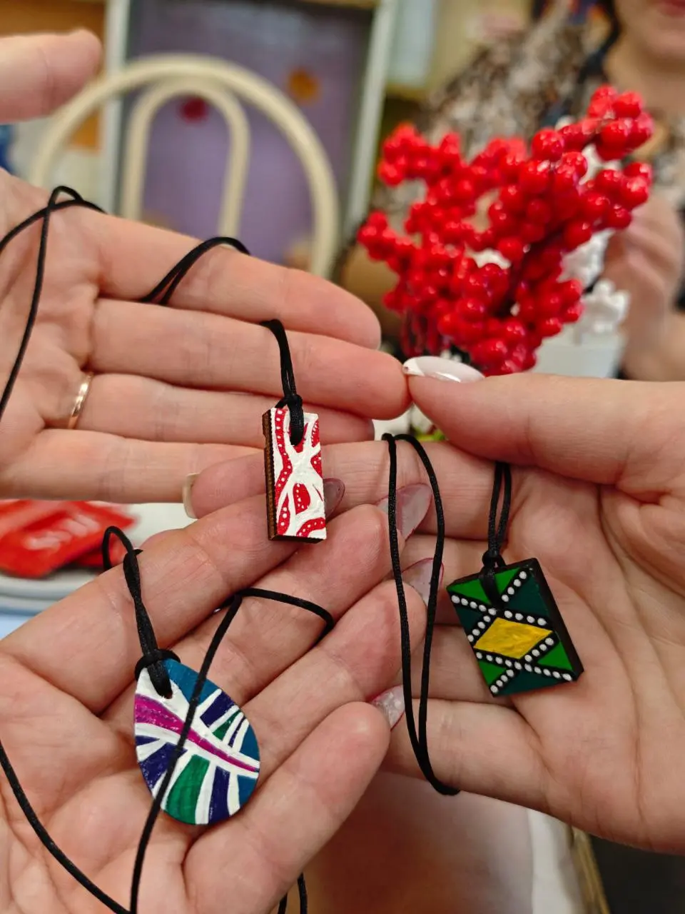 КАК МЫ БУЛОЧКИ ПЕКЛИ... ИЛИ ТЕПЛАЯ ВСТРЕЧА В ПРЕДДВЕРИИ ДНЯ МАТЕРИ