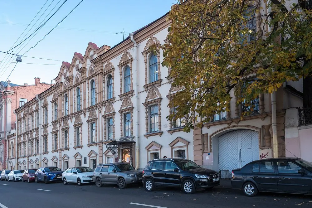 лекция «На обломках самовластья. Политические партии и революция»