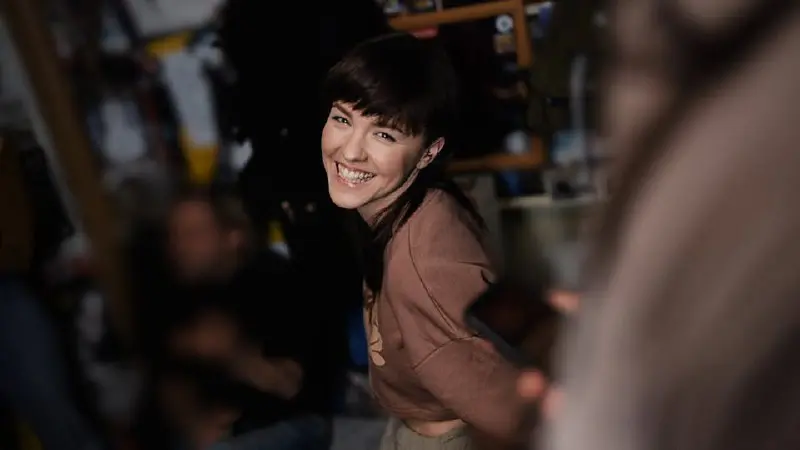 Короткий бесплатный концерт и запись новых песен певицы Bjelle в баре Kernagio