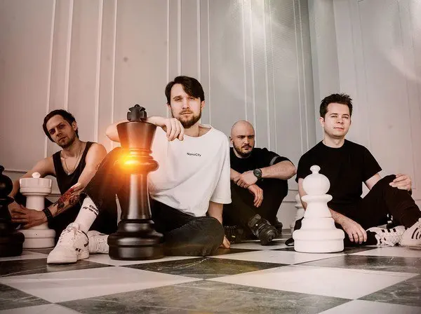 Е2 Знакомы — Большой сольный концерт