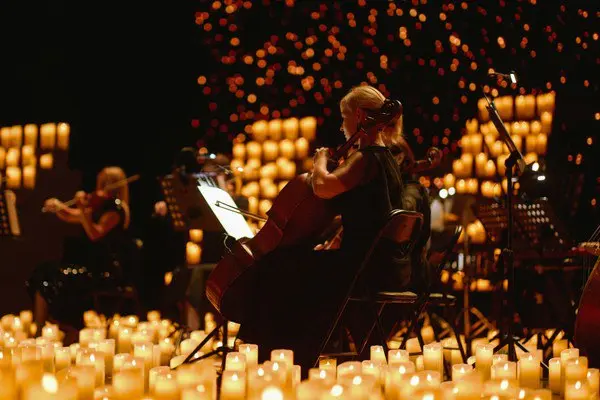 Золотой век Голливуда. Изысканные саундтреки. Lumisfera и 3000 свечей