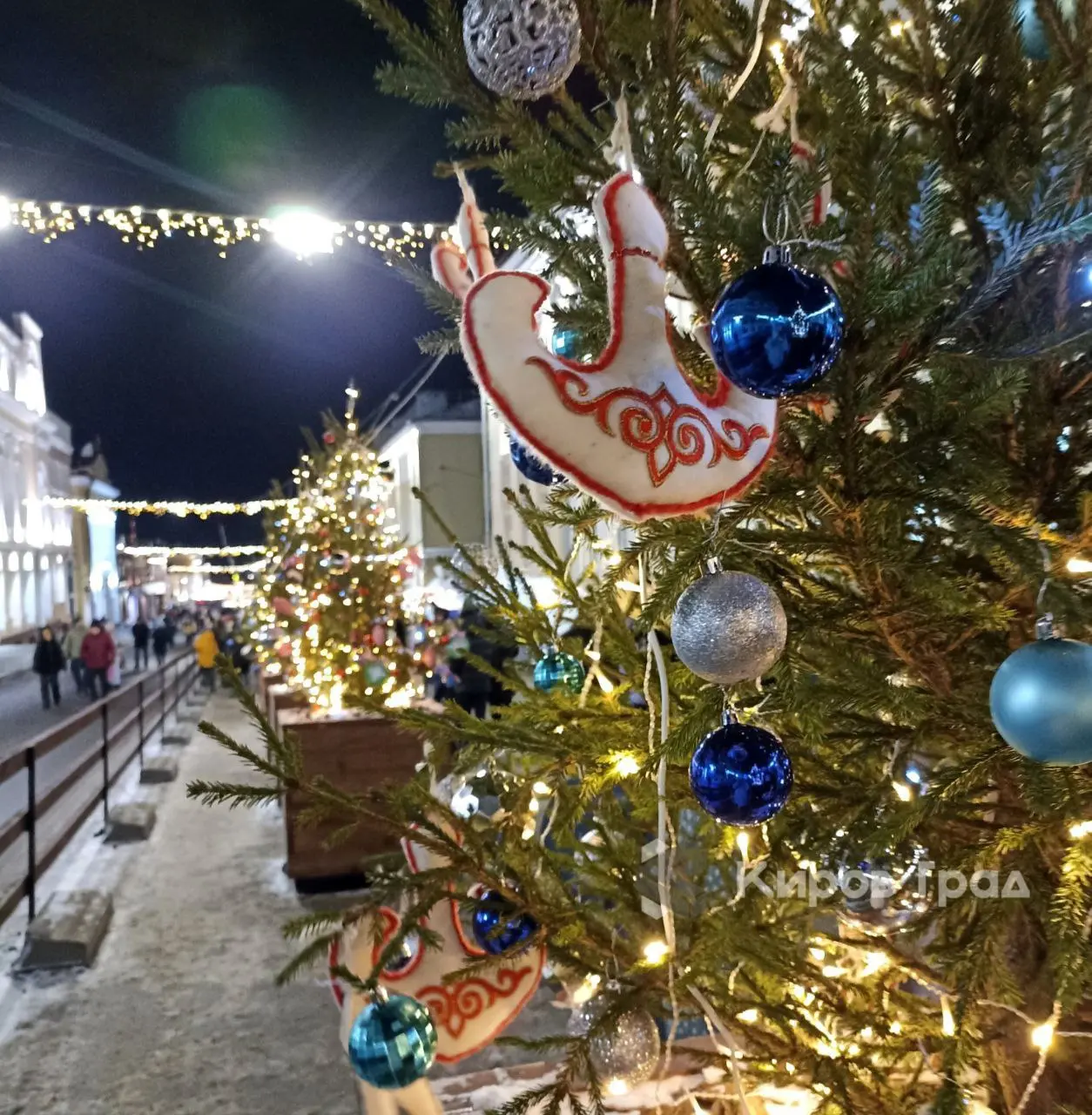 Новогодняя Спасская ёлочная ярмарка в Кирове