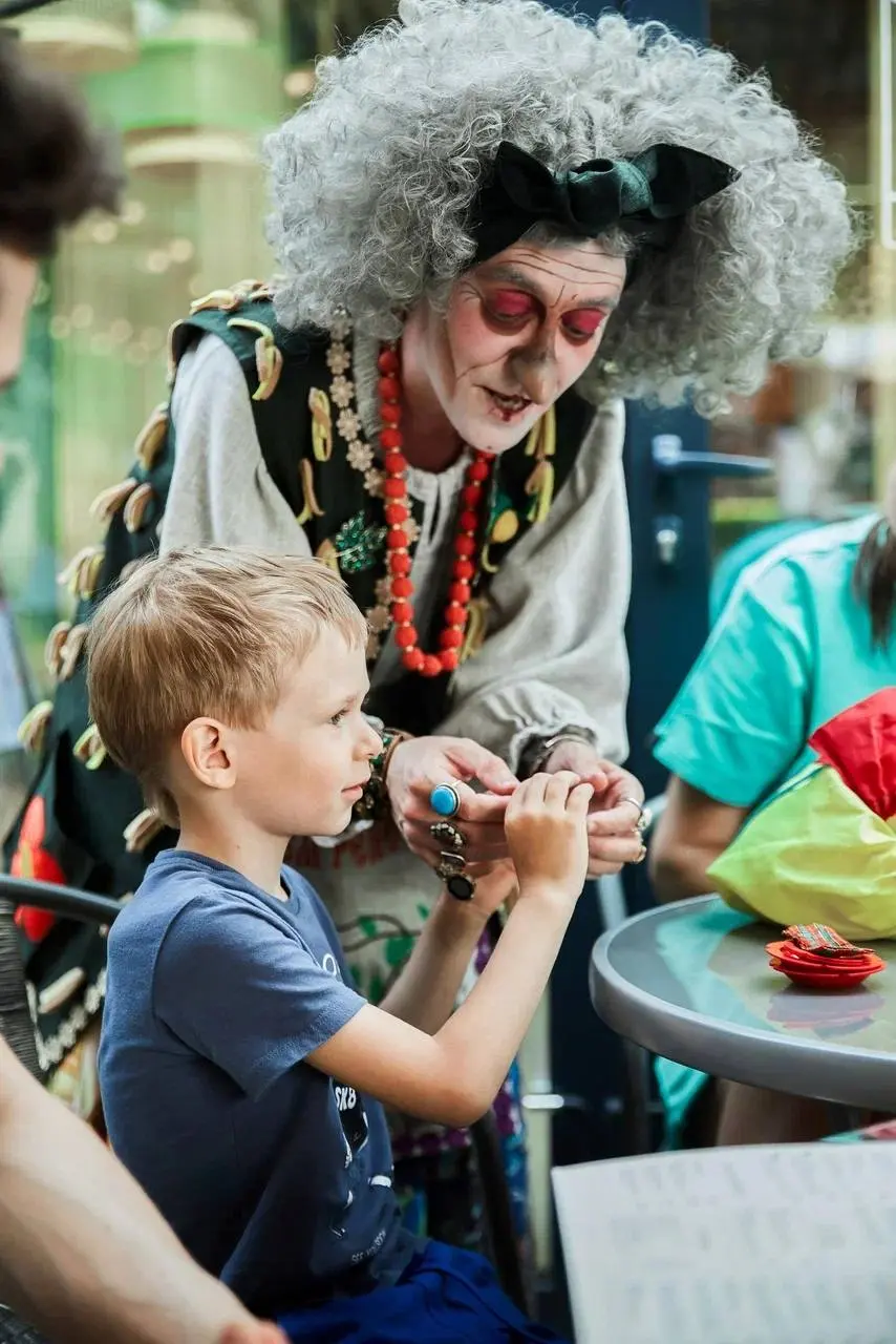 Выходные в семейном ресторане Ботаника в Пестовском парке