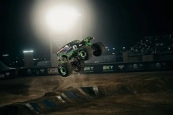 Большая сцена пустыни