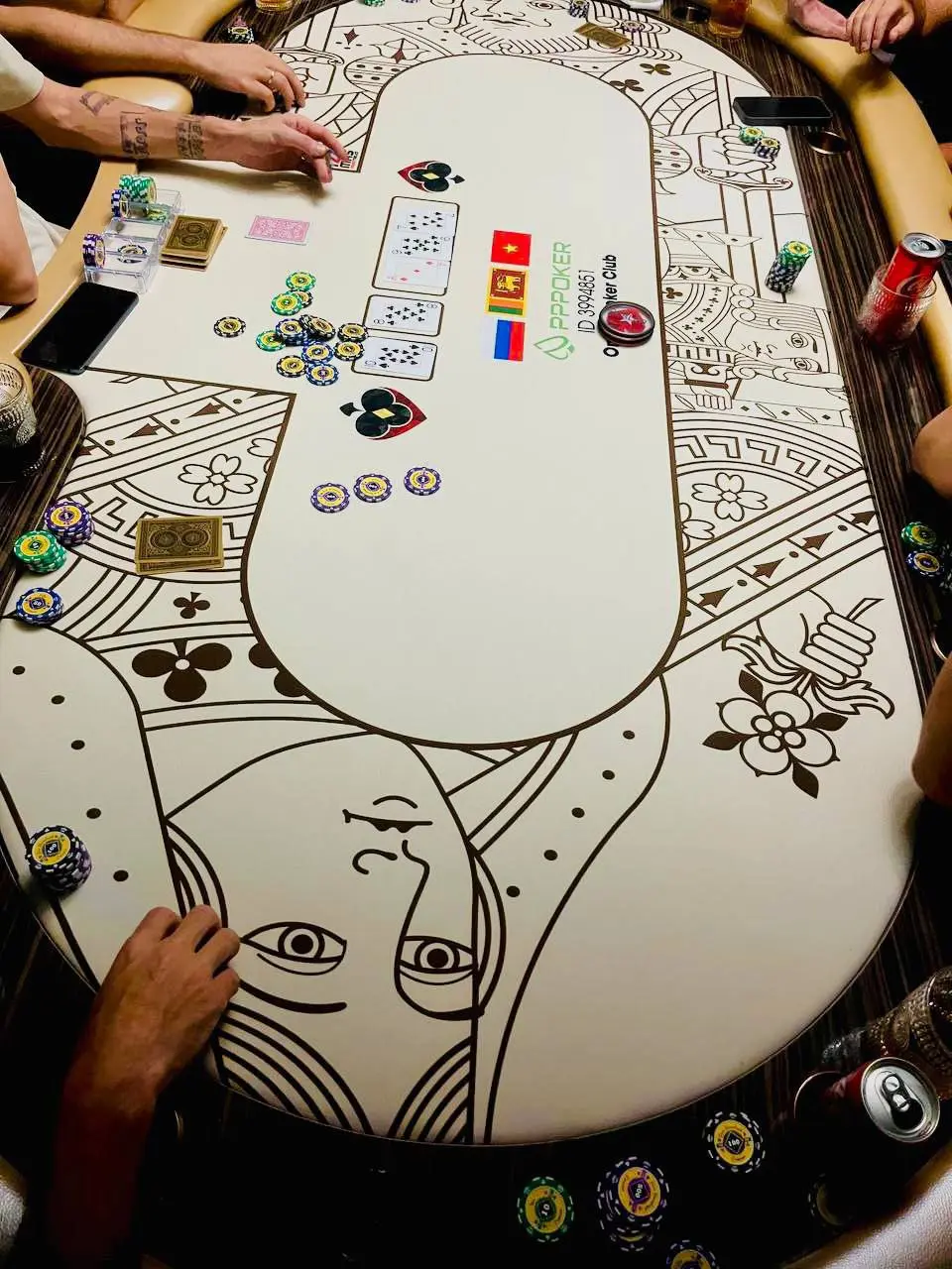 Покер. Нячанг