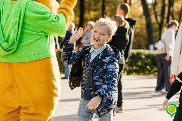 Семейно-анимационная программа "До свидания, осень!"