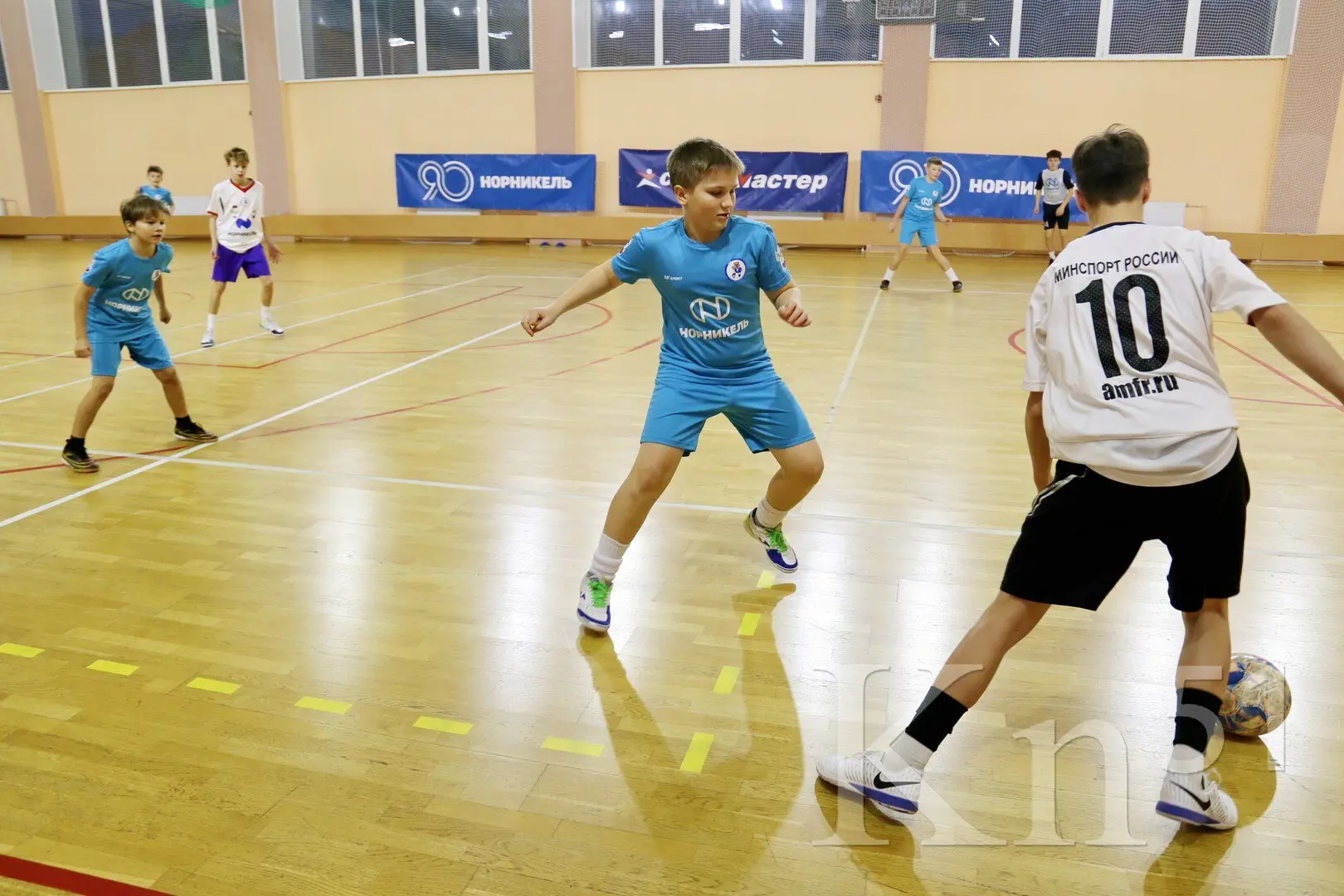 ⚽️Школьников Печенгского округа собрал футбольный тренировочный лагерь