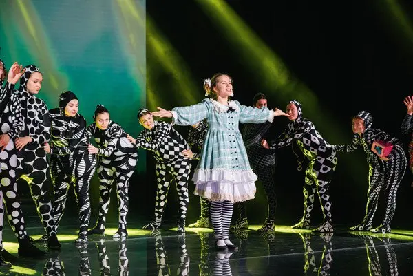 Алиса в стране чудес