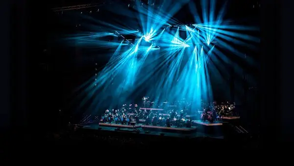 Симфония. Музыка из фильмов в исполнении оркестра