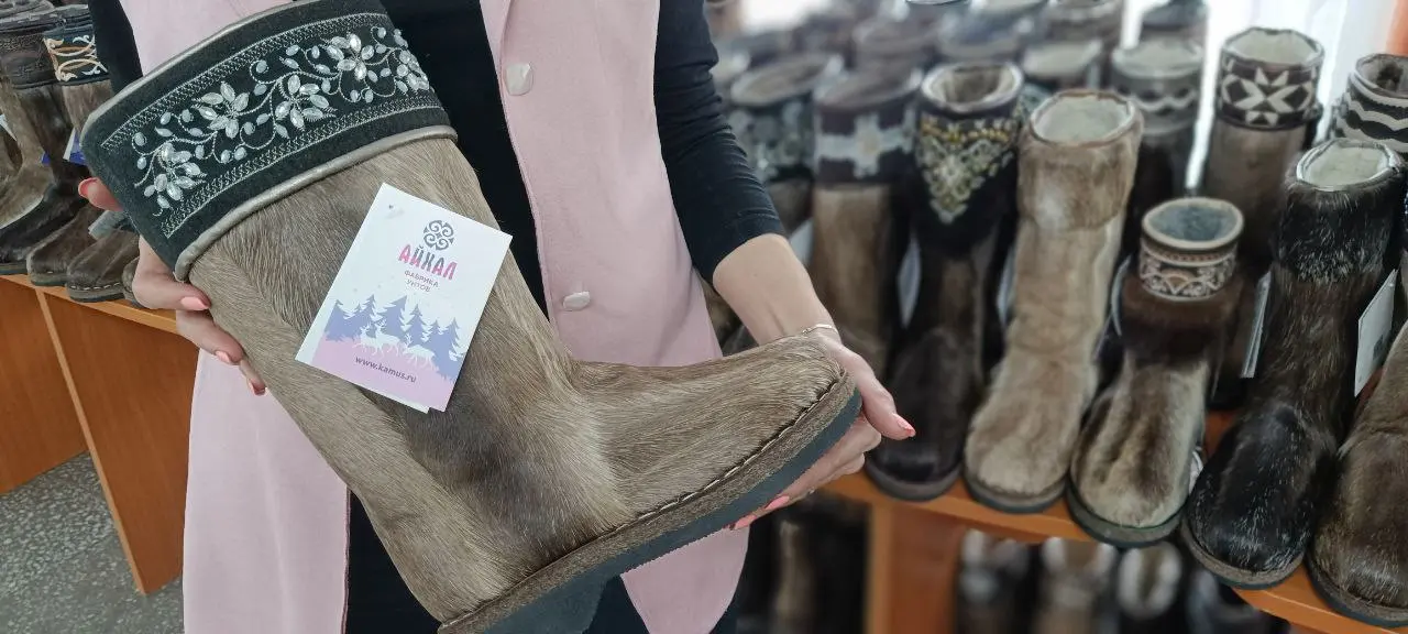 ярмарке унтов от фабрики "АЙХАЛ"