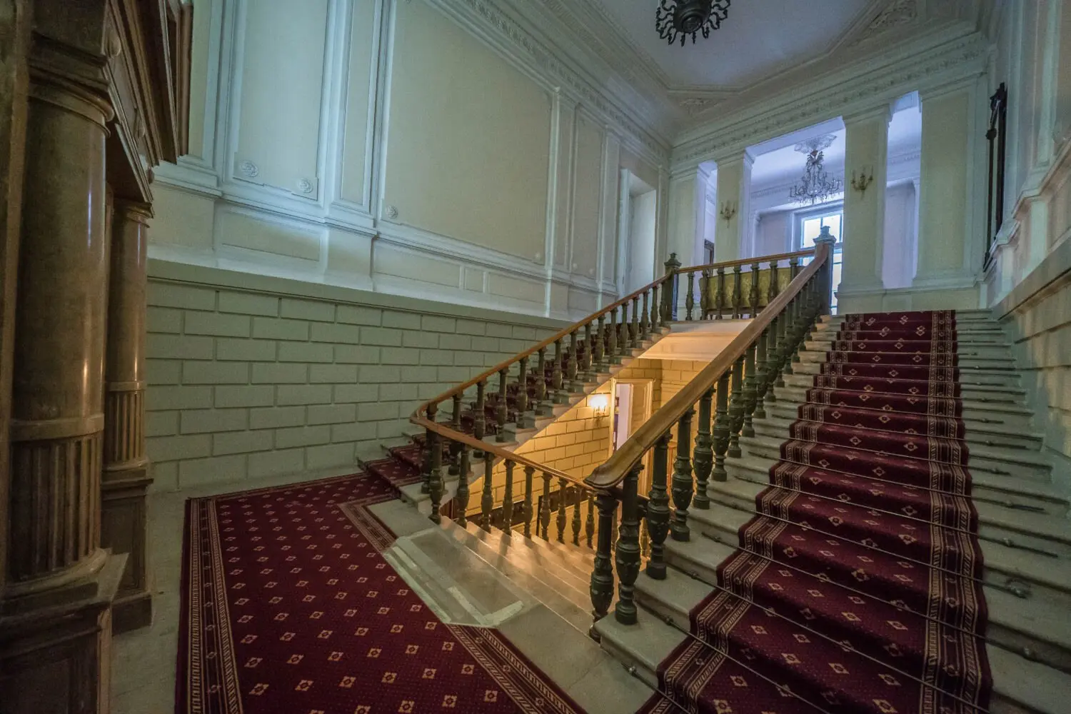 Венгерский культурный центр-Институт Листа экскурсия по архитектуре во вторник