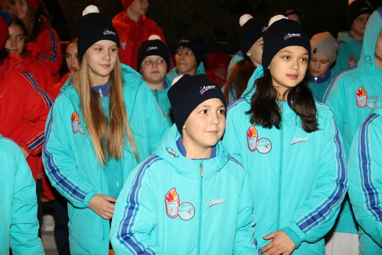 ЦЕРЕМОНИЯ ОТКРЫТИЯ СМЕНЫ