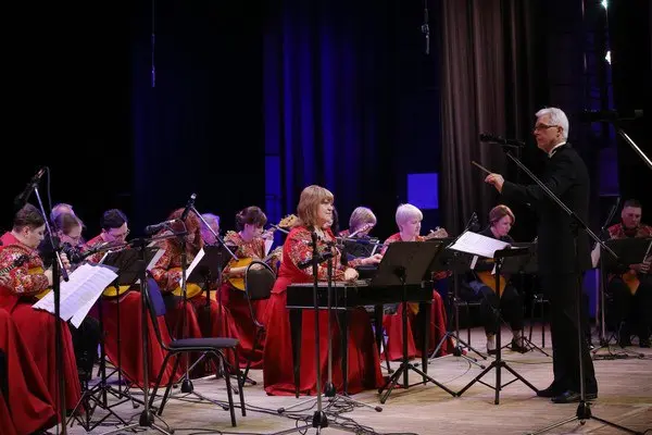 Концерт русского народного оркестра "Пенза" им. В. Н. Попова