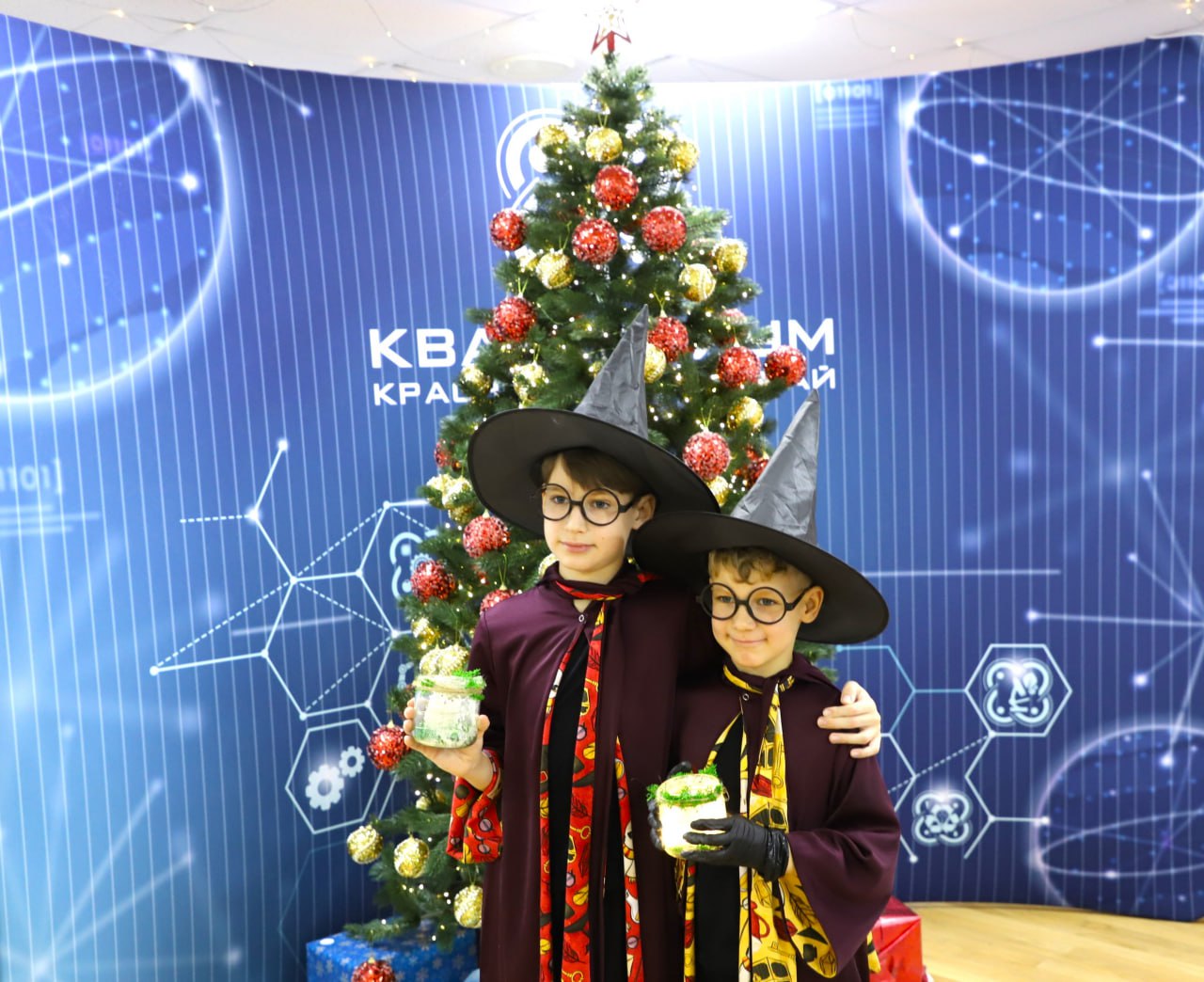 Новогодняя елка для детей участников специальной военной операции