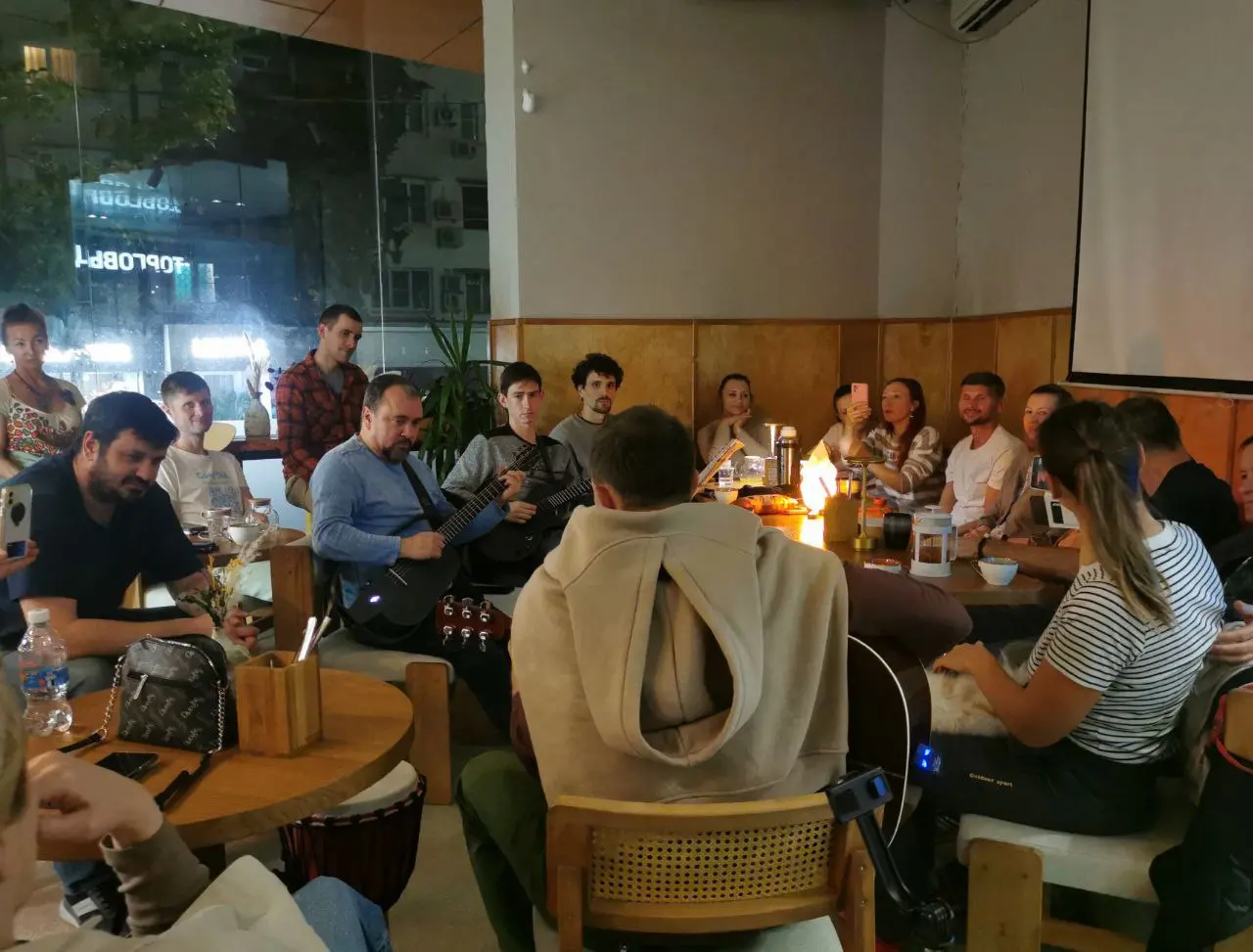 ГИТАРНО - ТВОРЧЕСКИЙ ВЕЧЕР