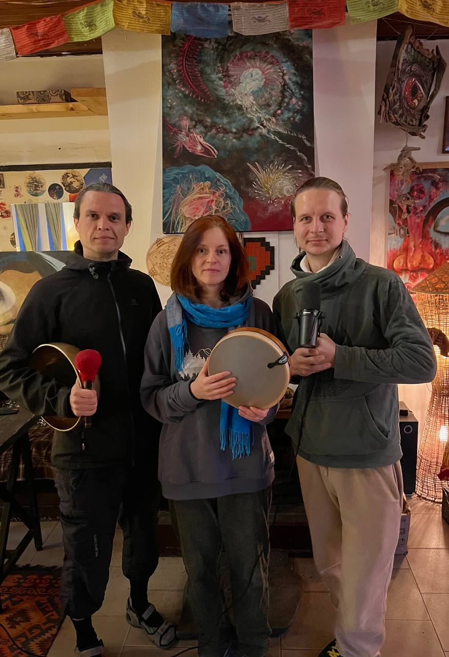 МУЗЫКАЛЬНАЯ МИСТЕРИЯ : ПОГРУЖЕНИЕ В СЕБЯ