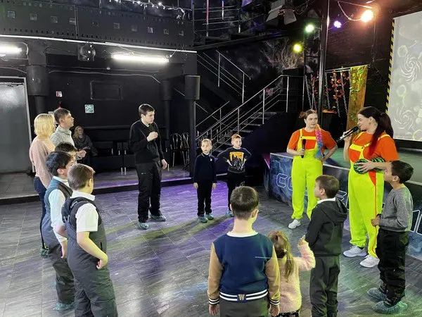 Интерактивная развлекательная программа "Творчество без границ"