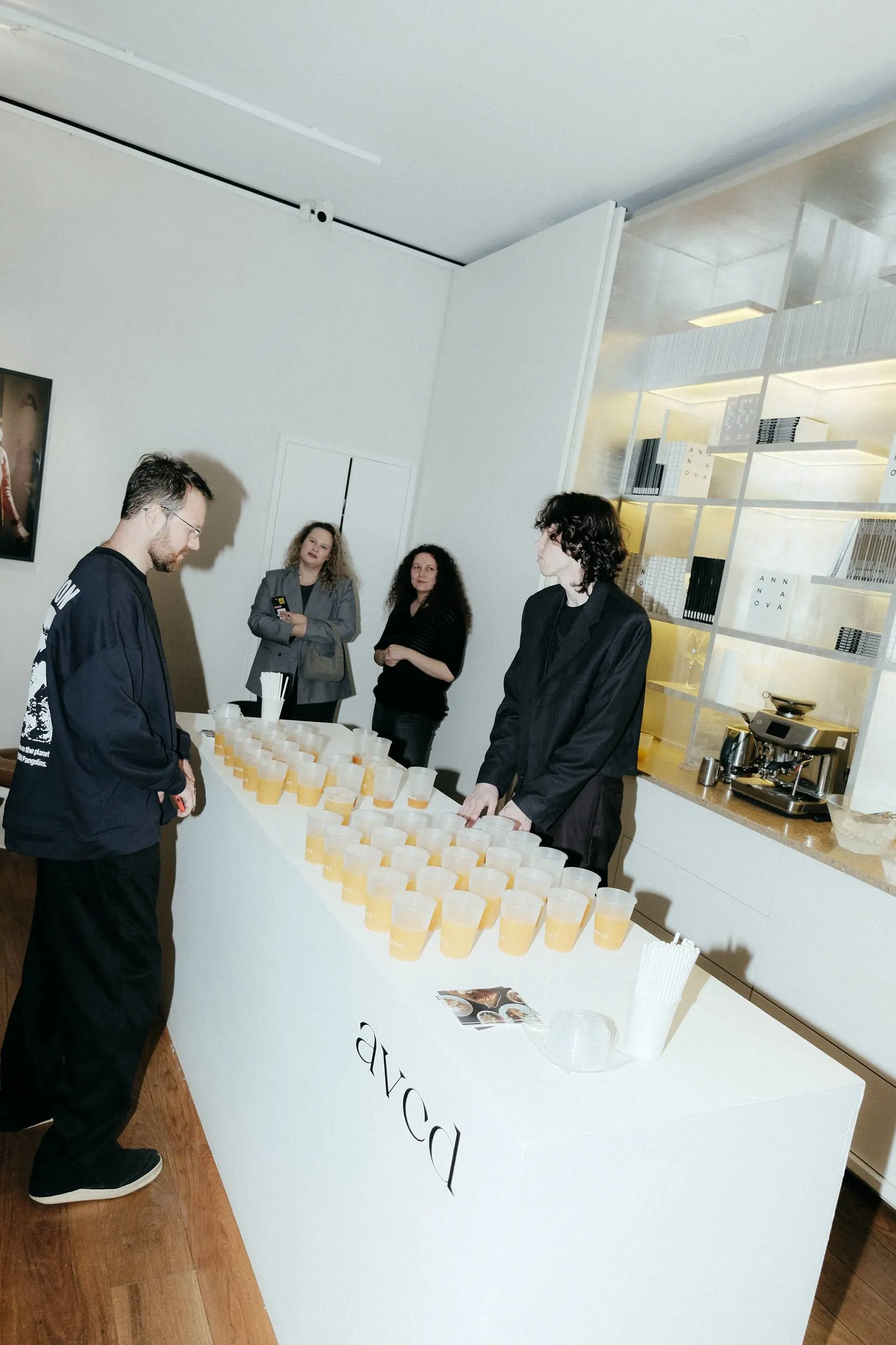 Вернисаж выставки Евгения Гранильщикова ‘Mist’