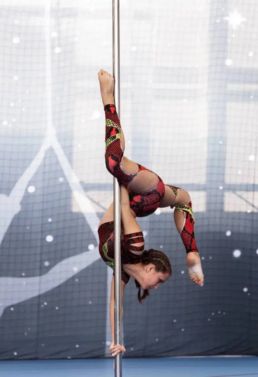 Звезды Забайкалья — масштабные соревнования по пилонному спорту и воздушной гимнастике в Чите