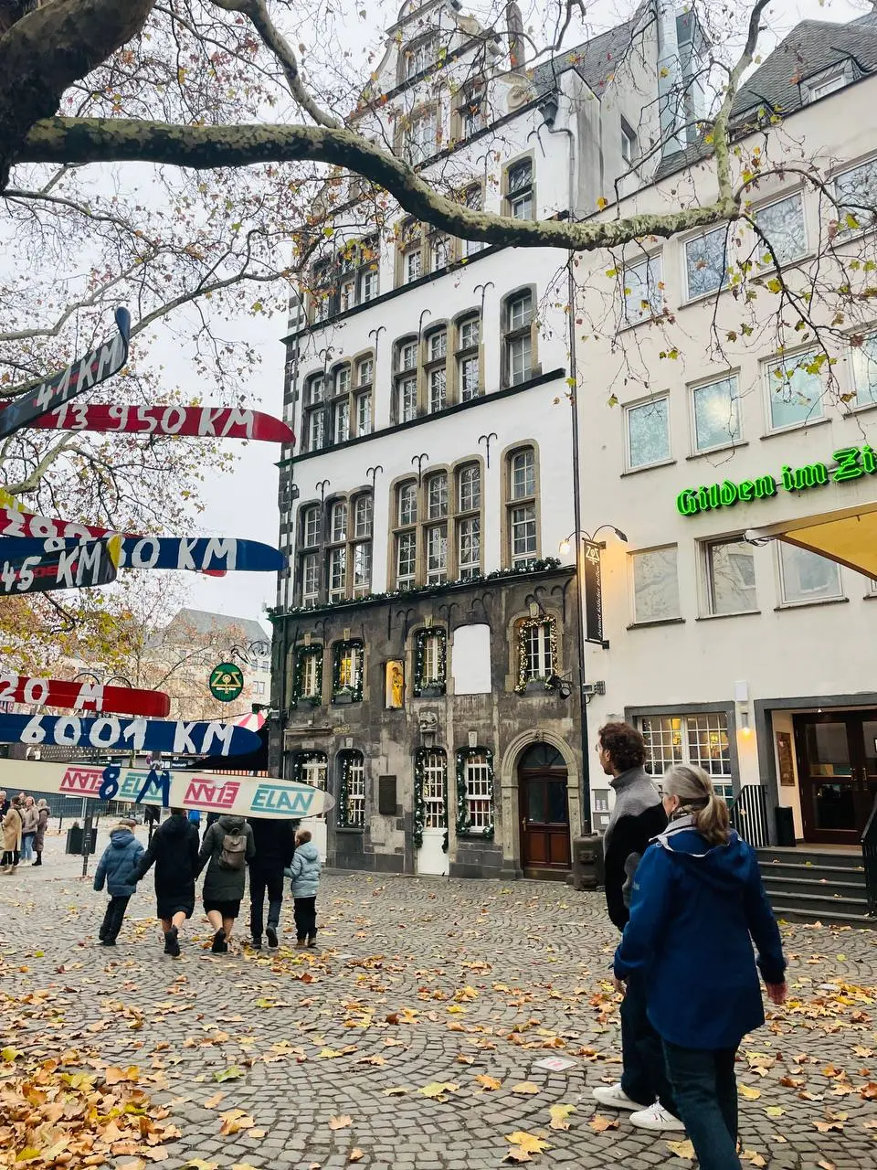 Ярмарка с гастрономическими изысками и гадалкой