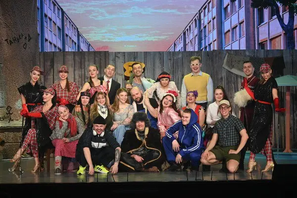 Концертная программа "Песни нашего двора"