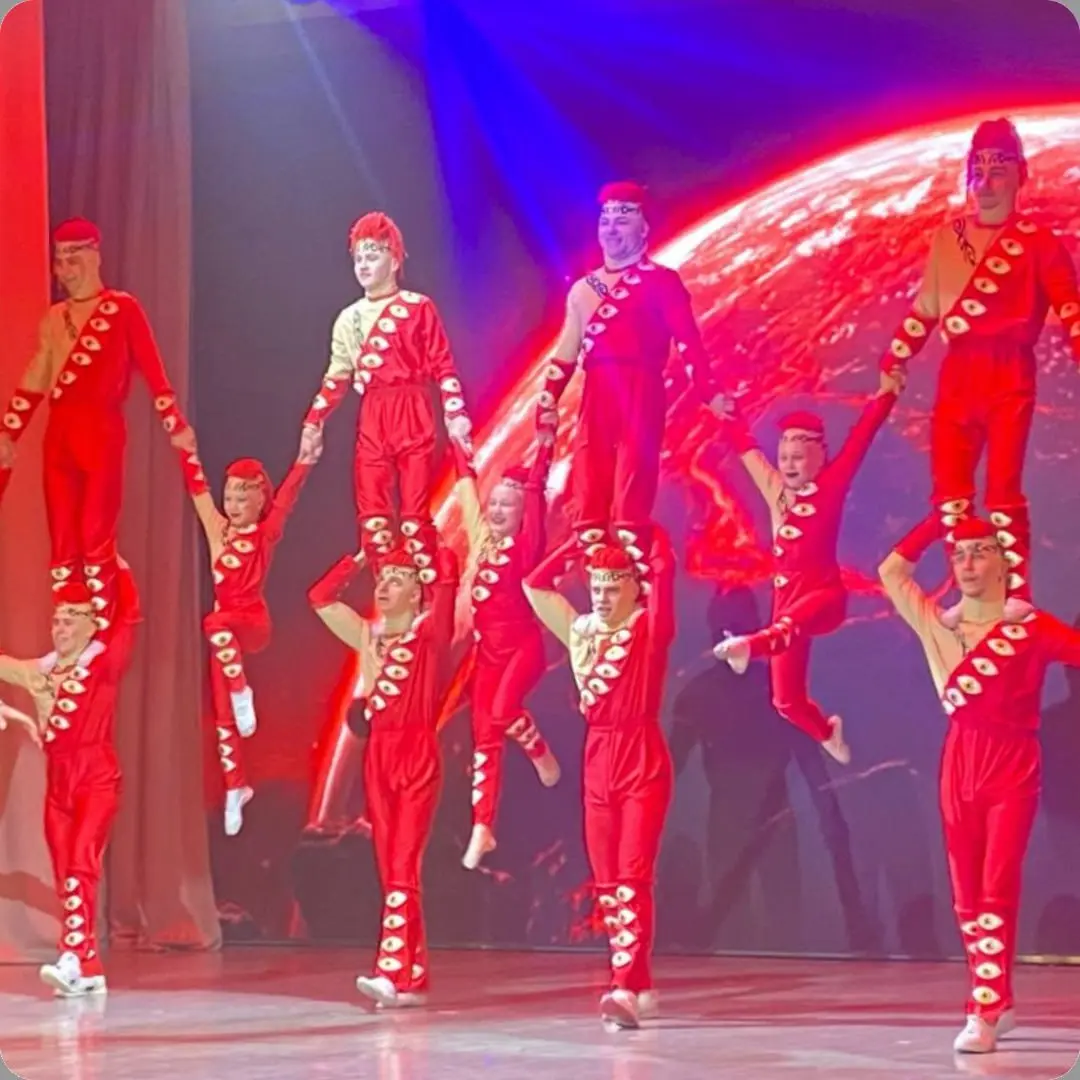 НОВОГОДНЯЯ СКАЗКА: АВТОБУСНЫЙ ТУР В ЦИРК И К ДЕДУ МОРОЗУ