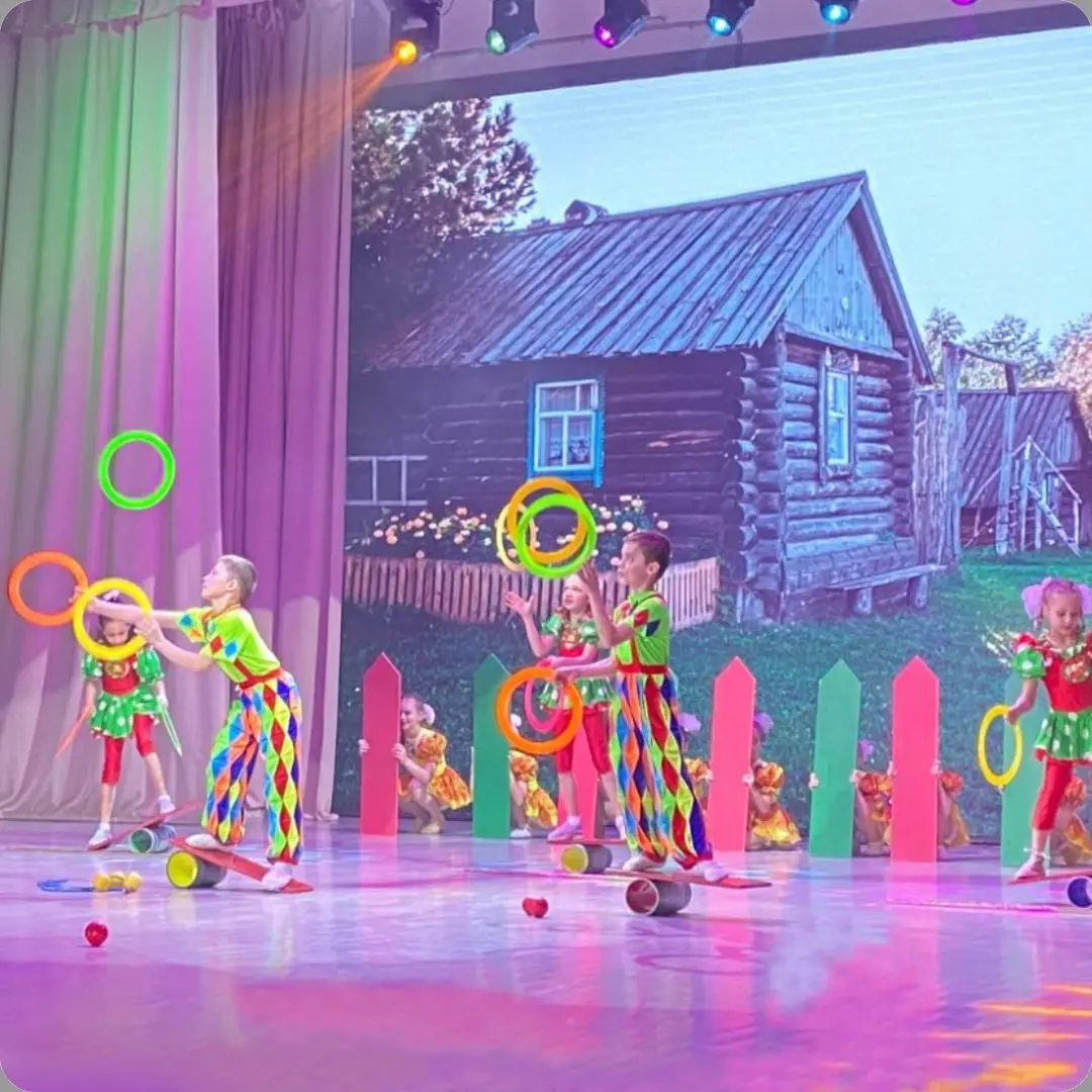 НОВОГОДНЯЯ СКАЗКА: АВТОБУСНЫЙ ТУР В ЦИРК И К ДЕДУ МОРОЗУ