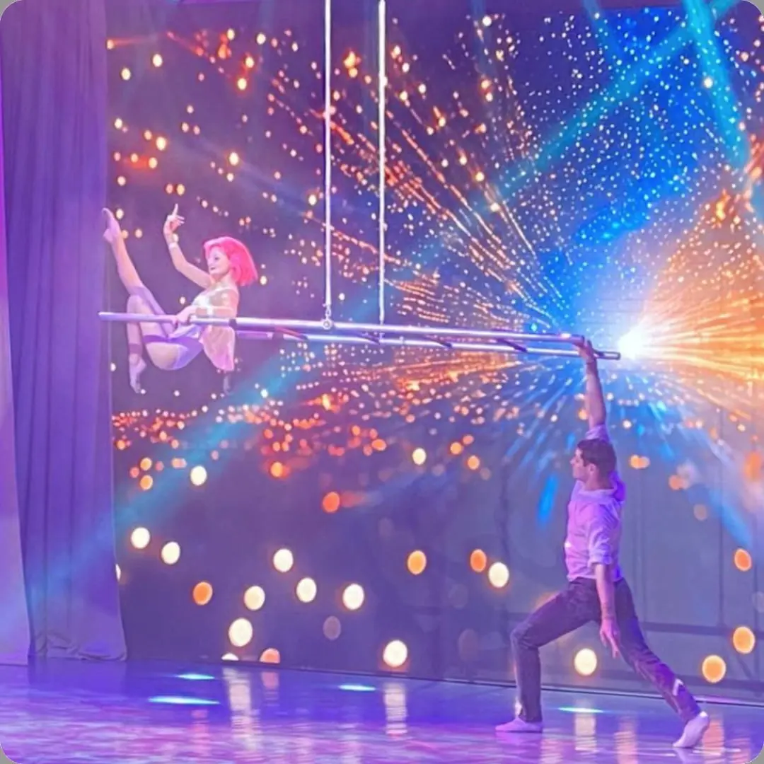 НОВОГОДНИЕ ЧУДЕСА В МАРКСЕ