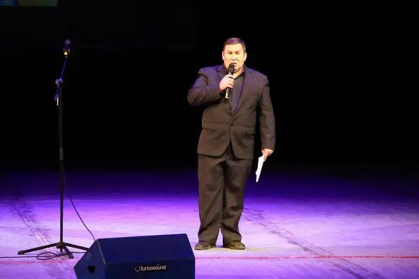 Павшие и живые