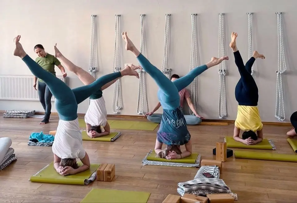 АКАДЕМИЯ ЙОГИ 2025/26