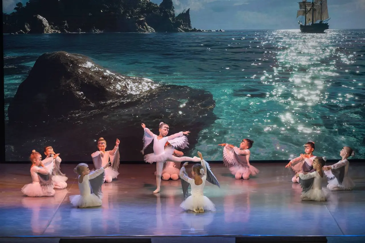 летний спектакль Русалочка