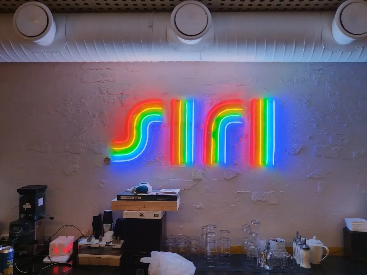 Бар "Siri" отпразднует шестилетие