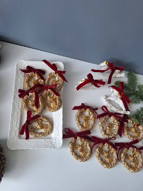 Роспись ёлочных игрушек из гипса