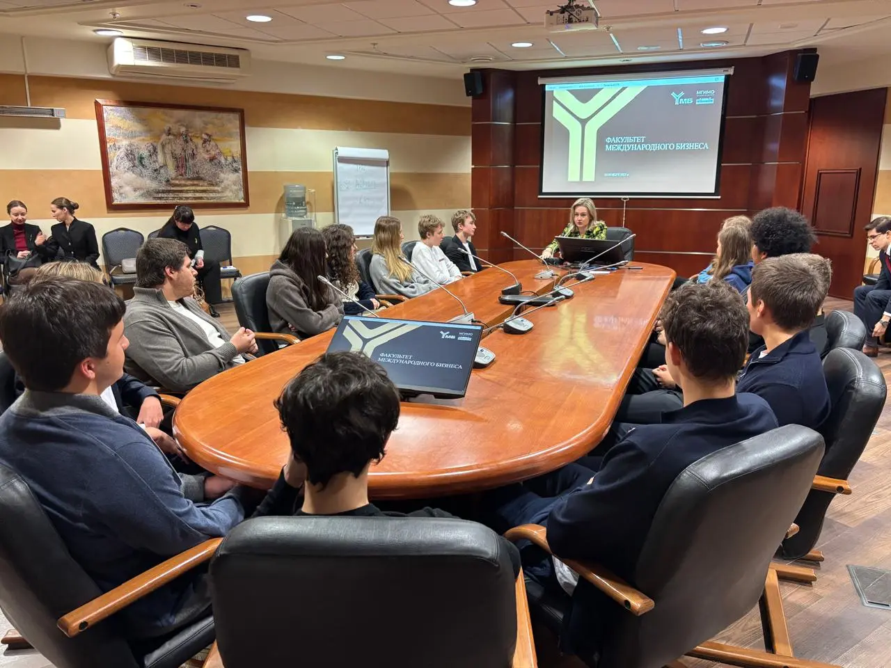 Экскурсия в МГИМО