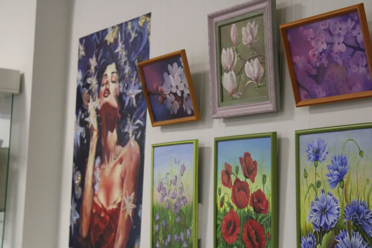 Юбилейная творческая выставка студии «Дебют»